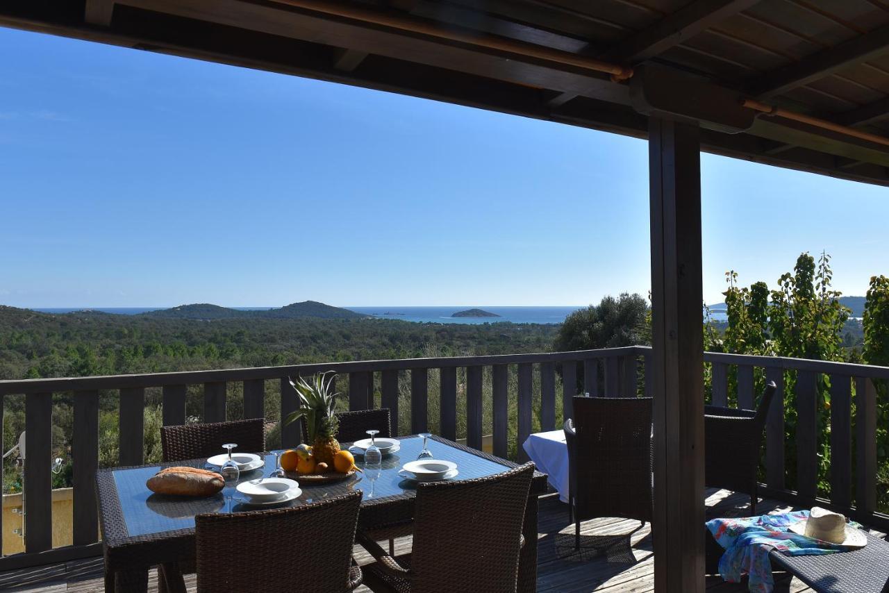 Casa de Férias Chiar' Di Luna Sainte-Lucie de Porto-Vecchio